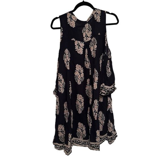 Kori America Navy and Cream Cold Shoulder Tunic- Size S - Picture 1 of 6